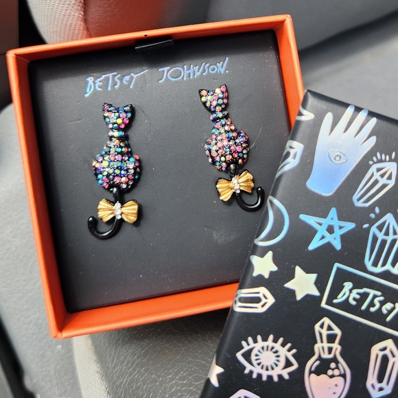 Betsey Johnson Pave Black Cat Earrings - Boo To You - Picture 5 of 16
